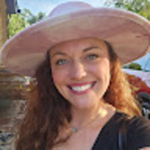 Meet your Posher, Candice